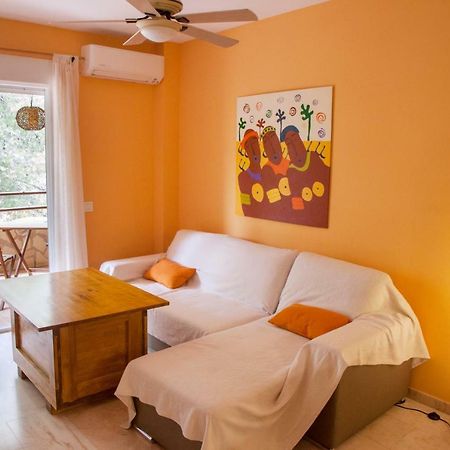 Apartamento con encanto junto a la playa y en el centro del pueblo La Herradura  Exterior foto